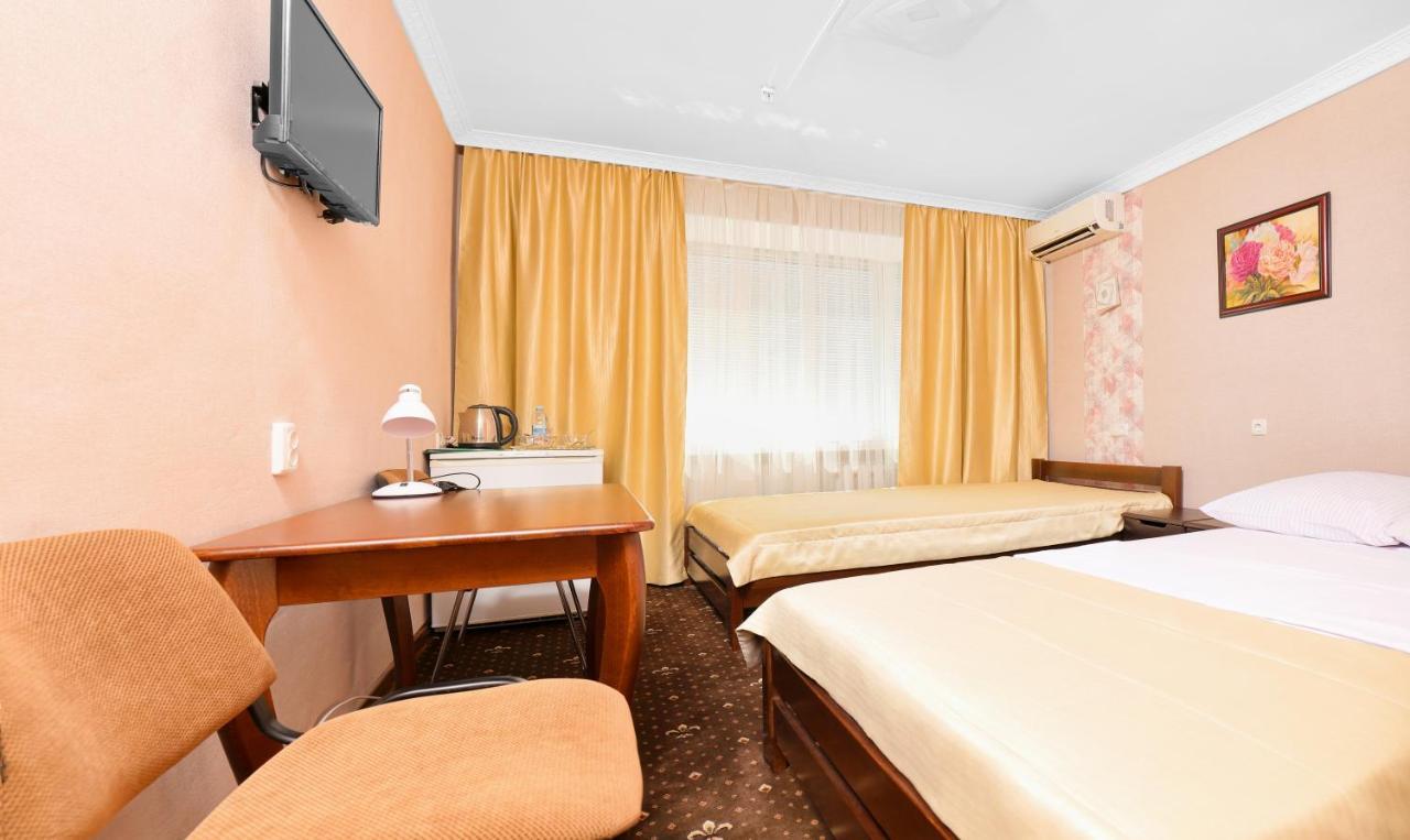 Green City Hotel Nikolayev Εξωτερικό φωτογραφία