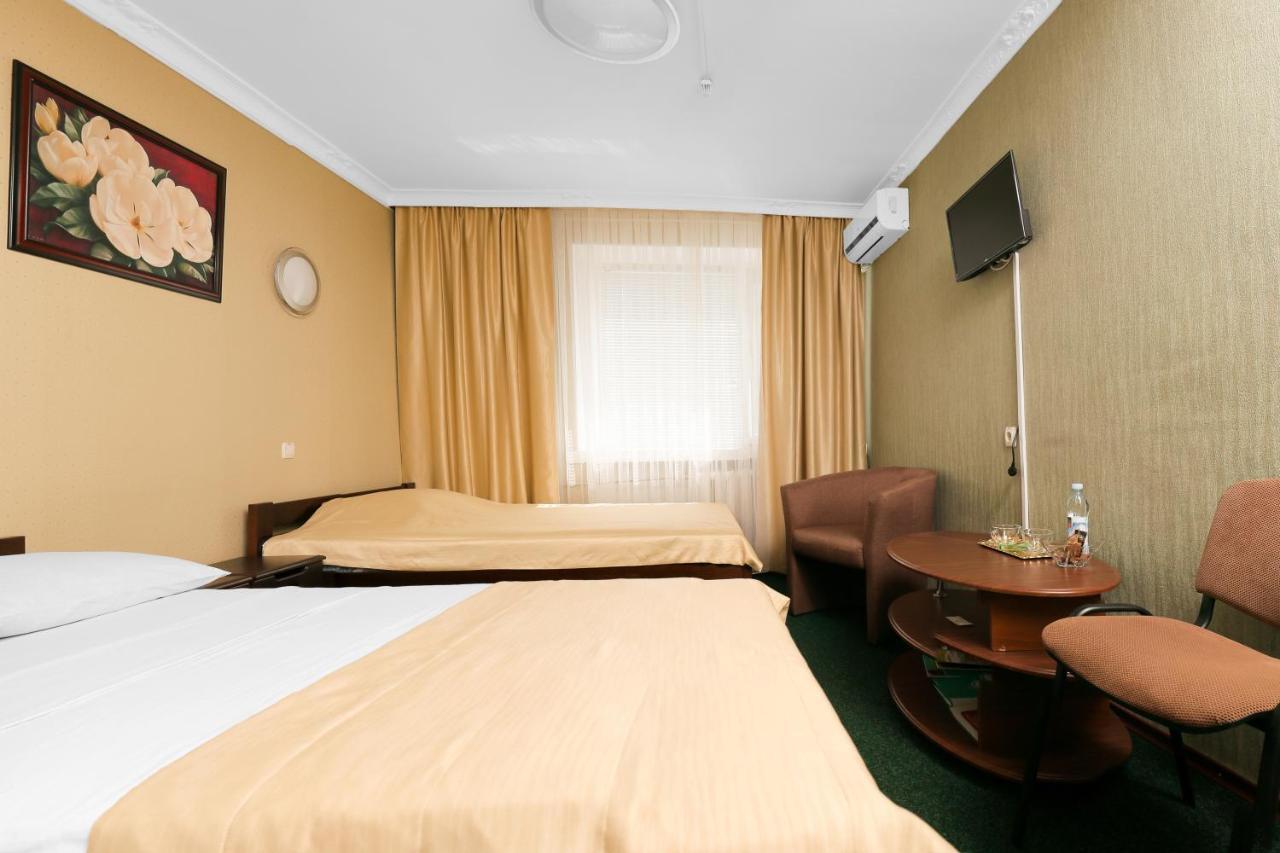 Green City Hotel Nikolayev Εξωτερικό φωτογραφία